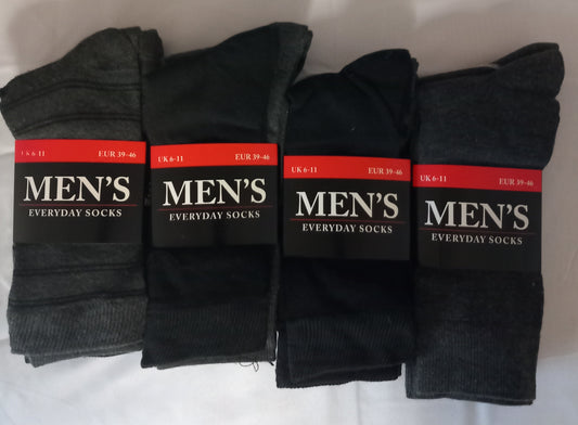 Everyday: Mens socks size UK 6-11  x 12 pack