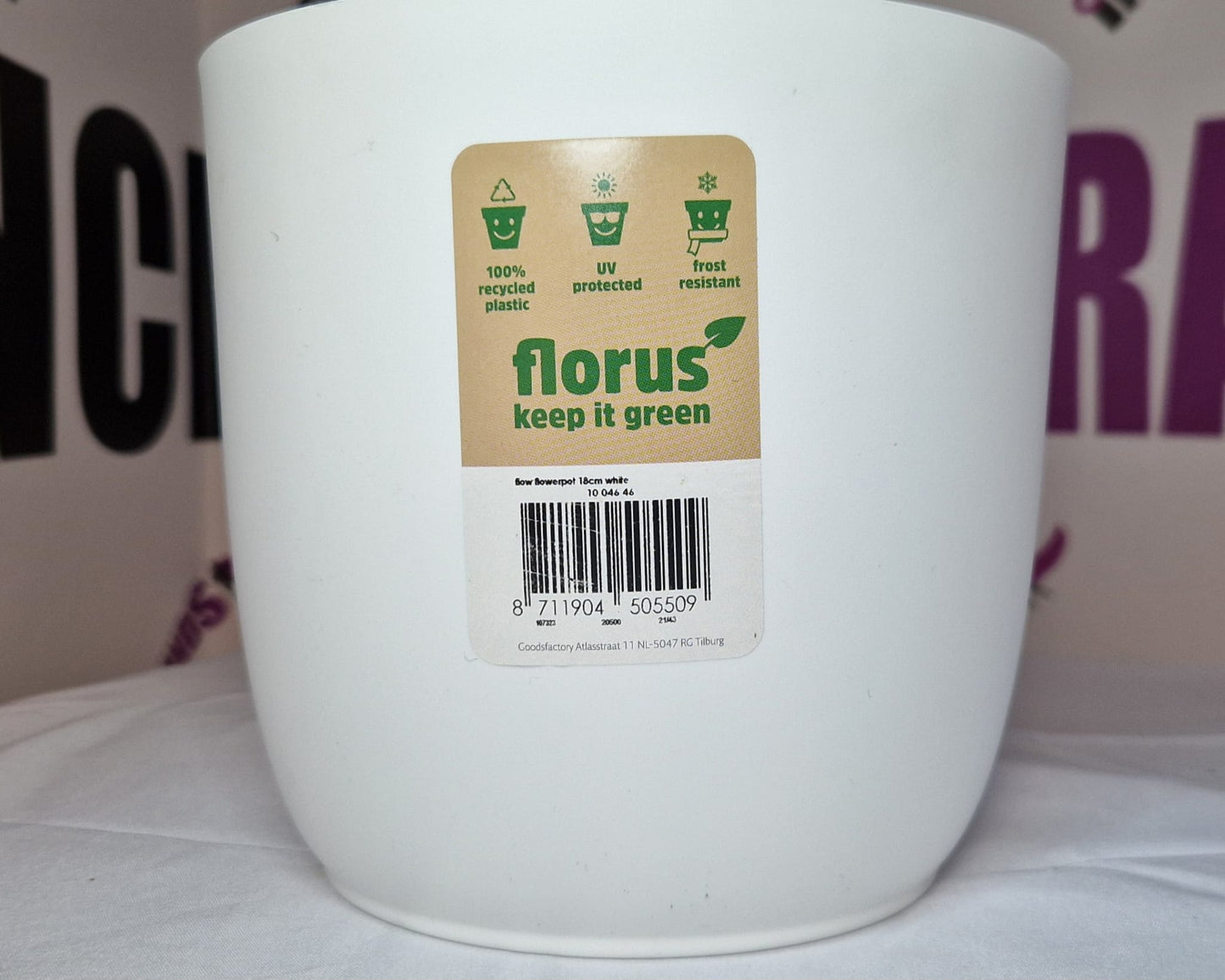 Florus Flowerpot (White) - 18cm